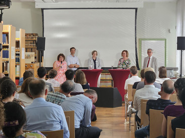 Podiumsdiskussion während der Fachtagung