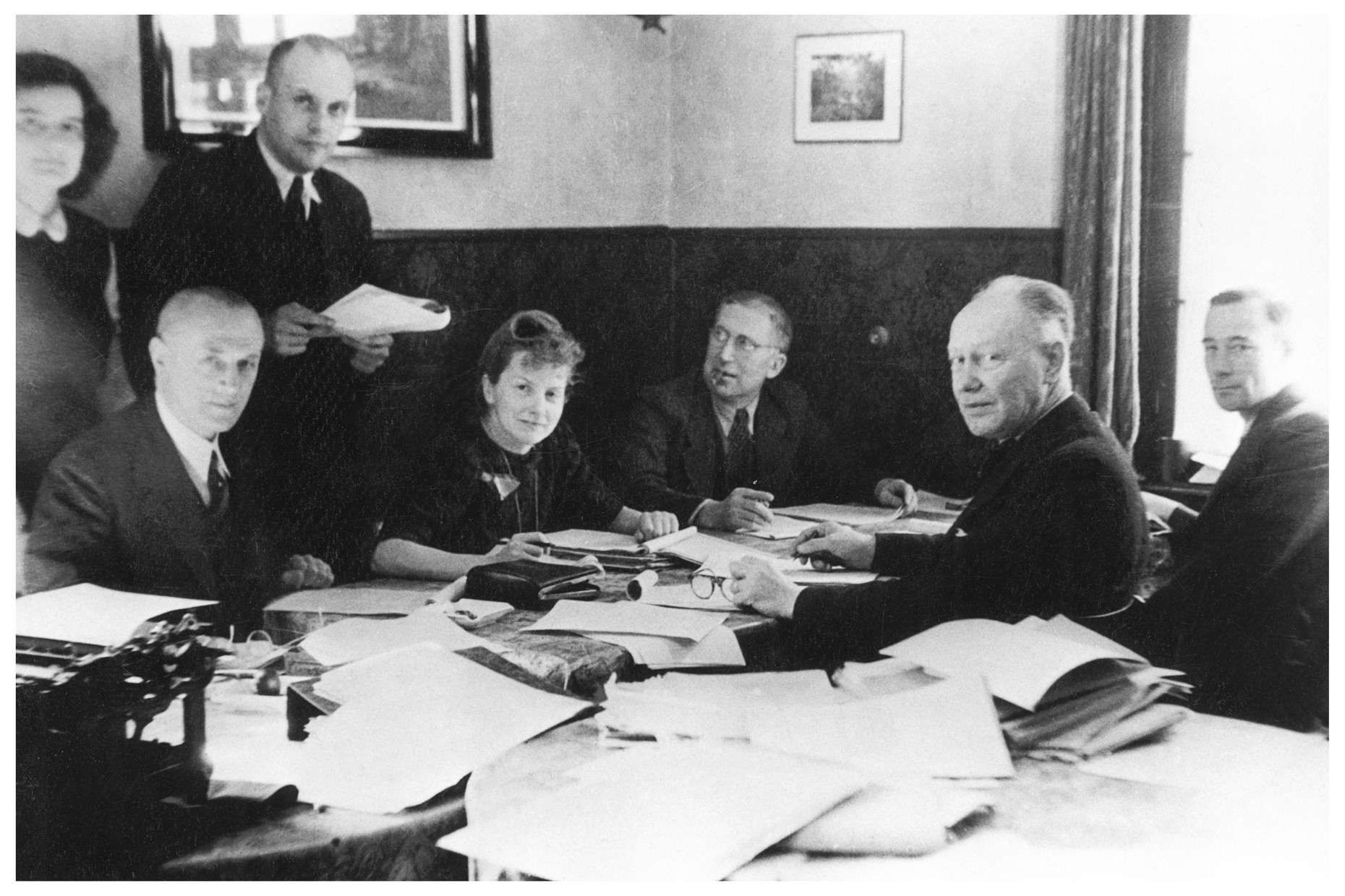 Kabinettssitzung mehrerer Minister 