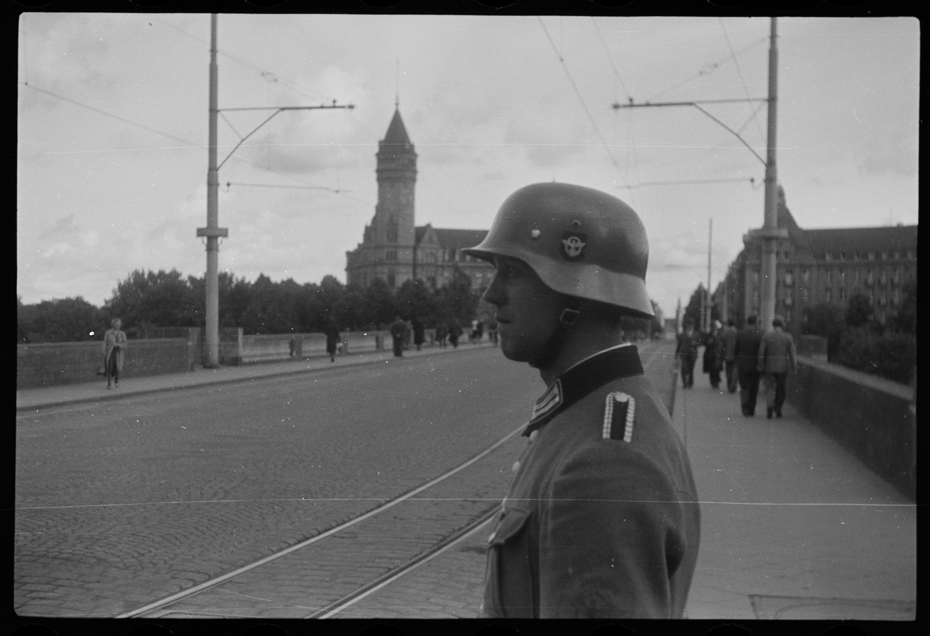 Profilbild eines Soldaten aus der NS Zeit