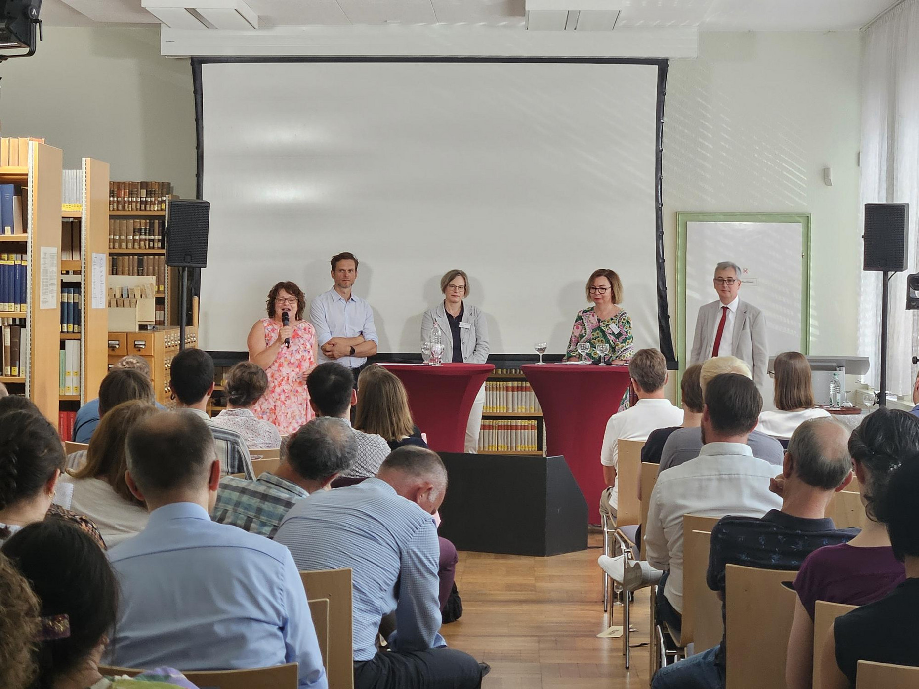 Podiumsdiskussion während der Fachtagung