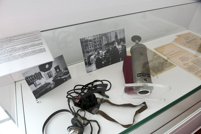 Ausstellungsvitrine 75 Jahre RLP