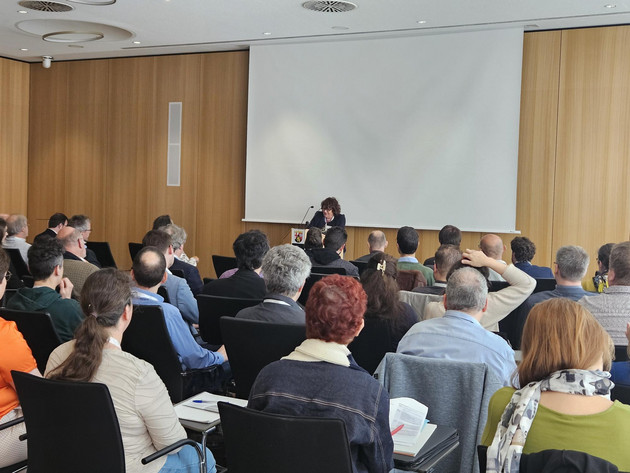 Erfolgreicher Archivtag im Landtag RLP